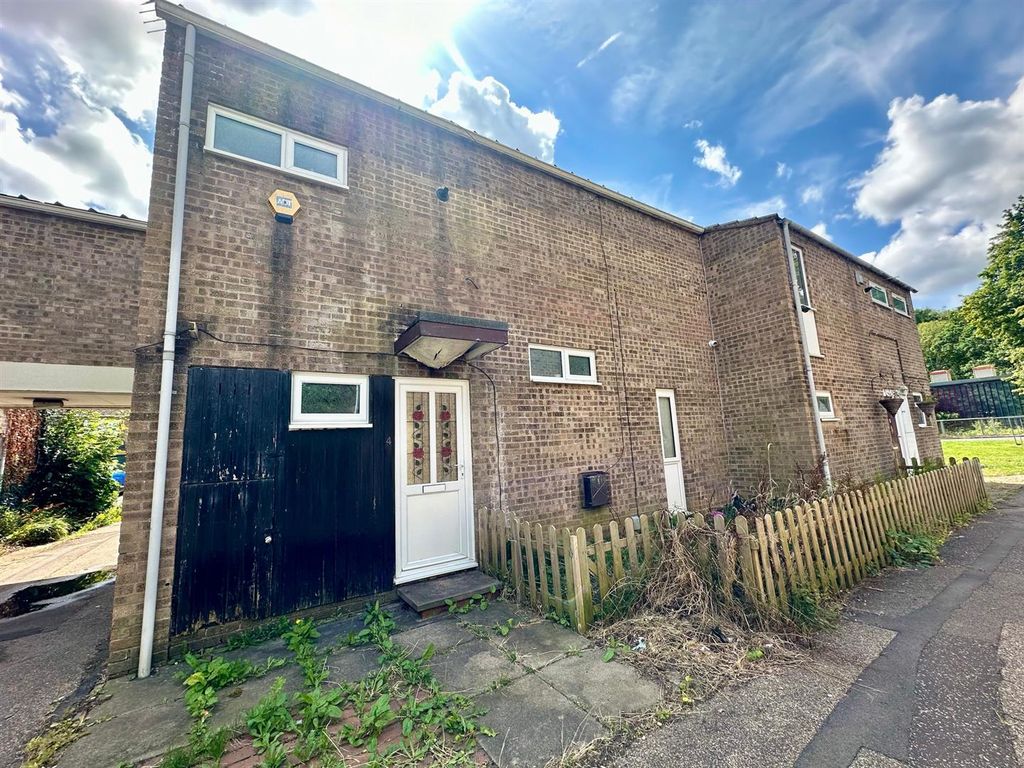 Property photo 1 of 12