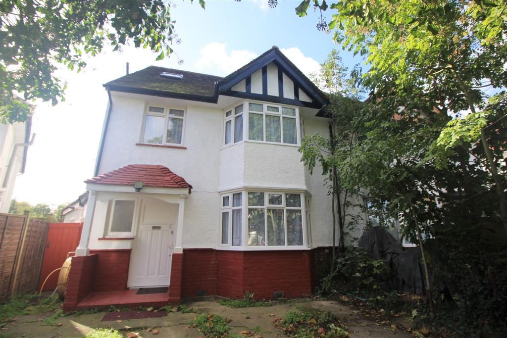 Property photo 1 of 8 2721591