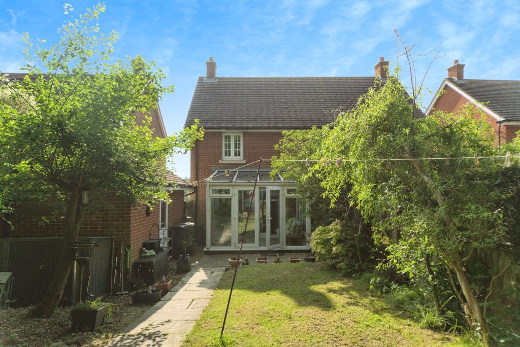 Property photo 2 of 12