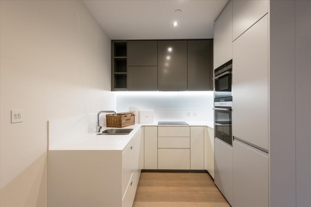 Property photo 2 of 9 Image