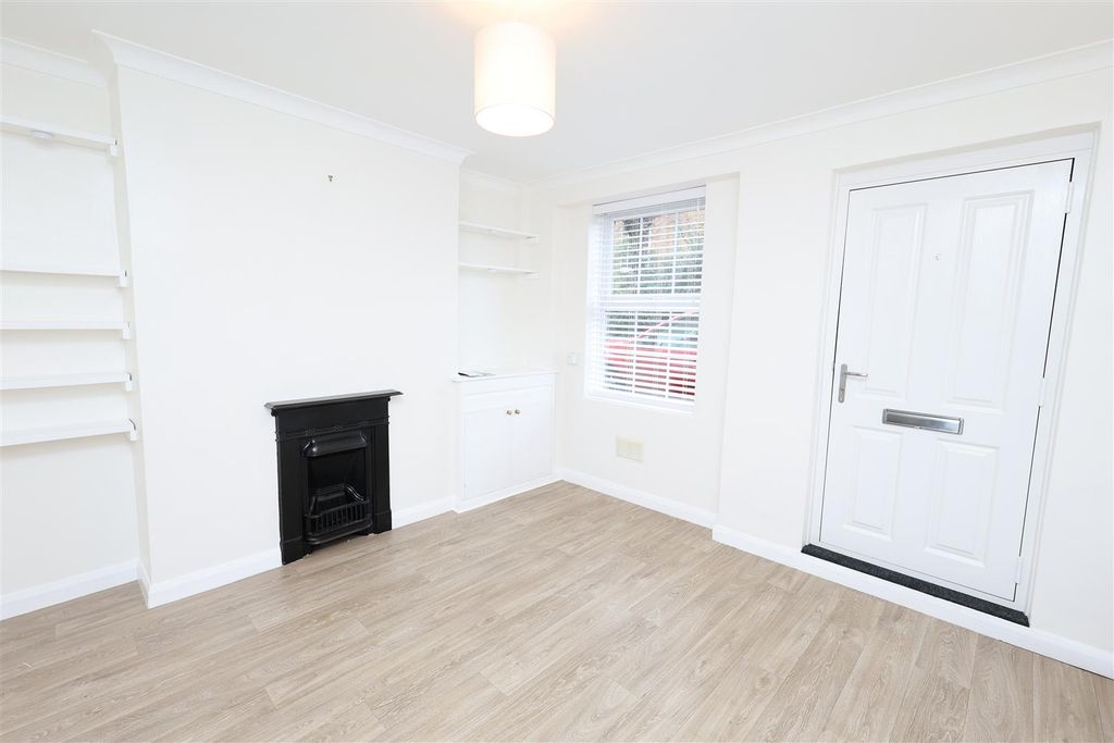 Property photo 2 of 13 Reception Room