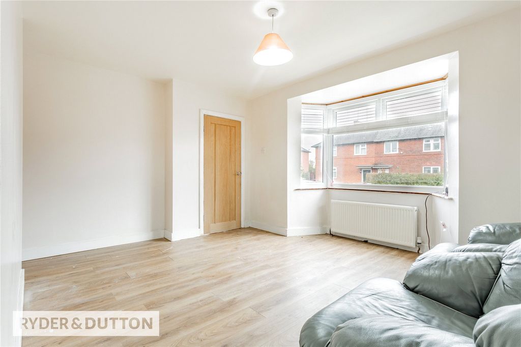 Property photo 3 of 26 Picture No. 10