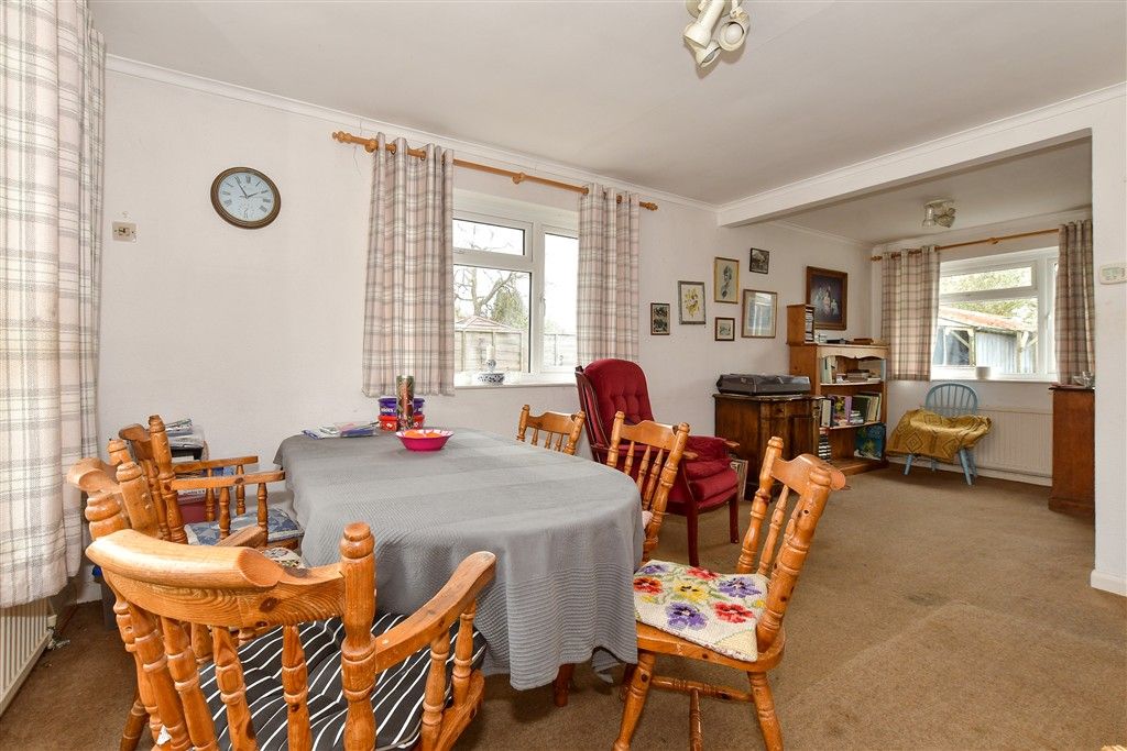 Property photo 3 of 17 Lounge/Dining Room