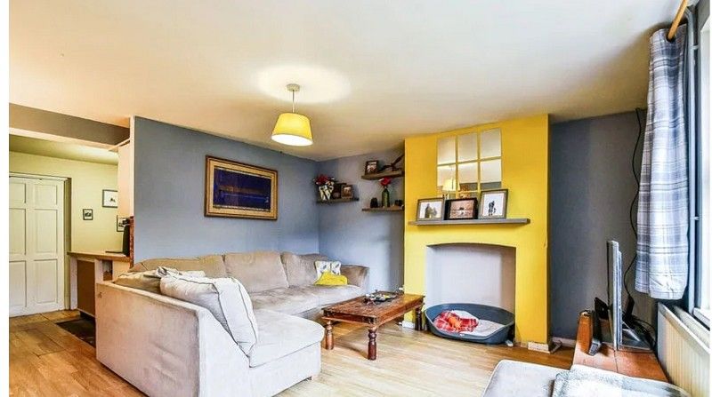 Property photo 2 of 11 Not Specified