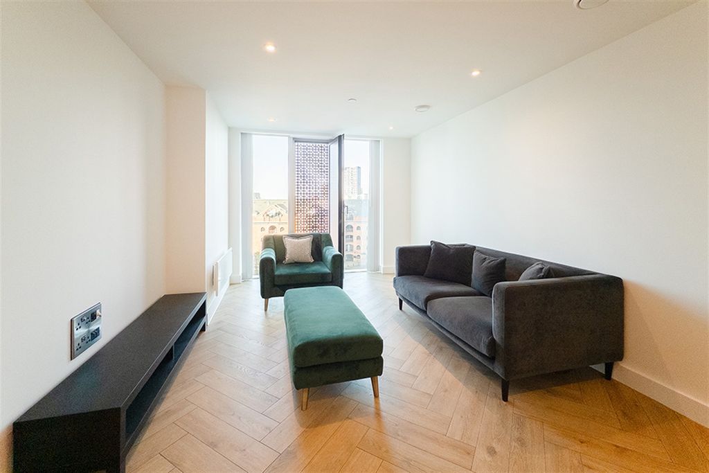 Property photo 3 of 31 (Main)