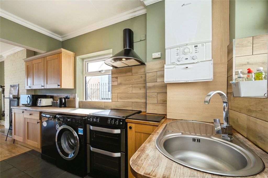 Additional image 22 of 3 bed detached house for saleExeter Road, Dawlish, Devon EX7