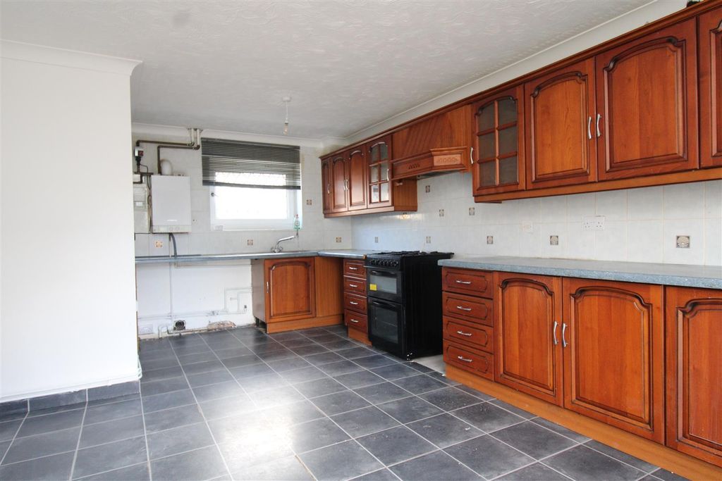 Property photo 2 of 11 Img_3327.Jpg