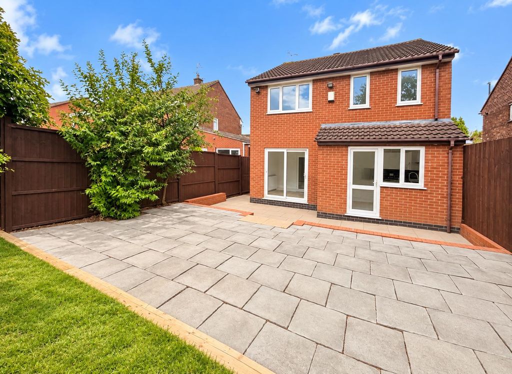 Property photo 1 of 19 Beake.Png