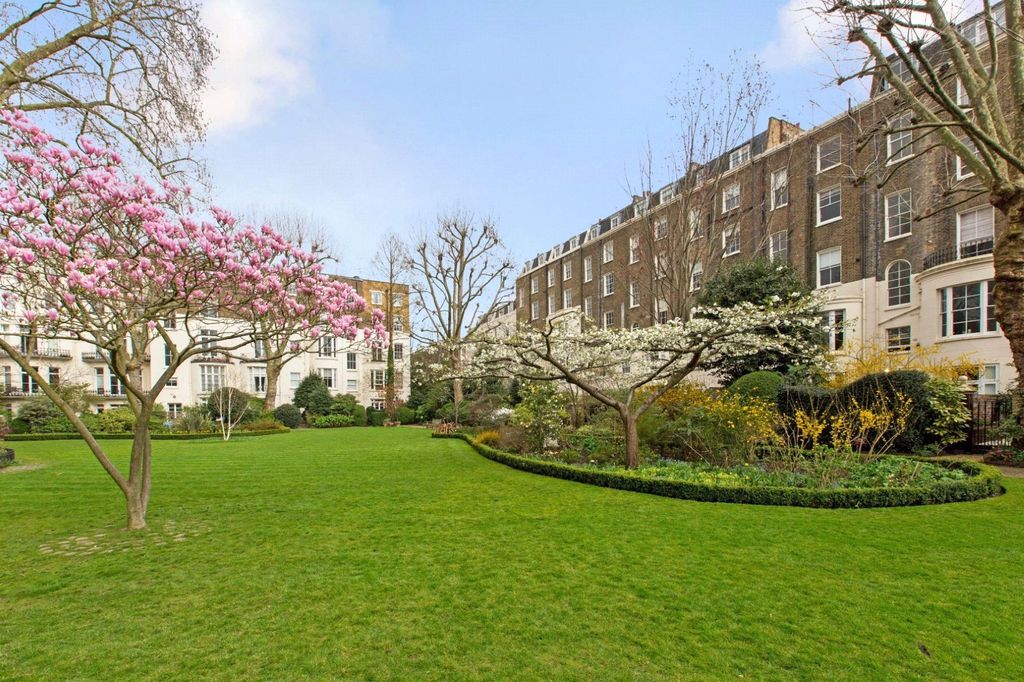 Property photo 2 of 11 Picture No. 15