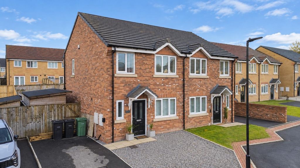 Property photo 1 of 34 1.Png