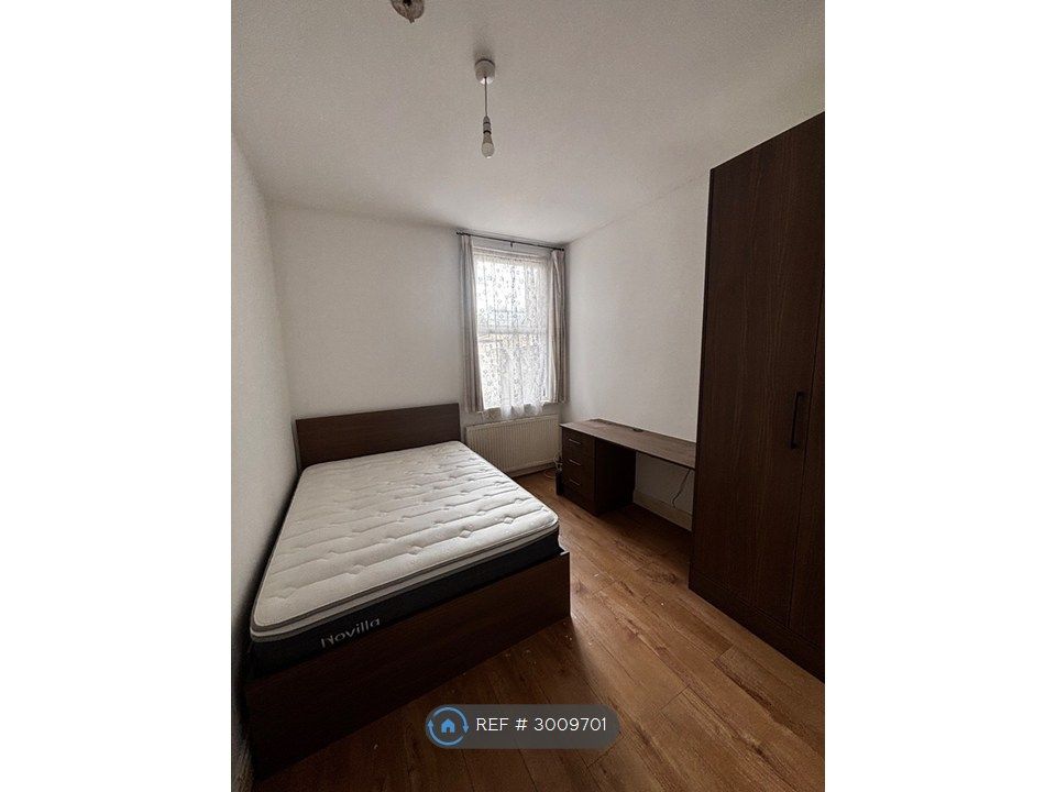 Property photo 1 of 3