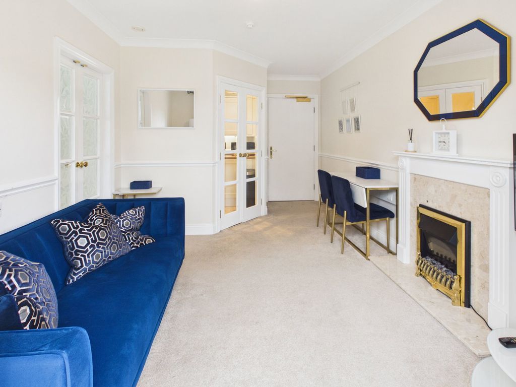 Property photo 3 of 13