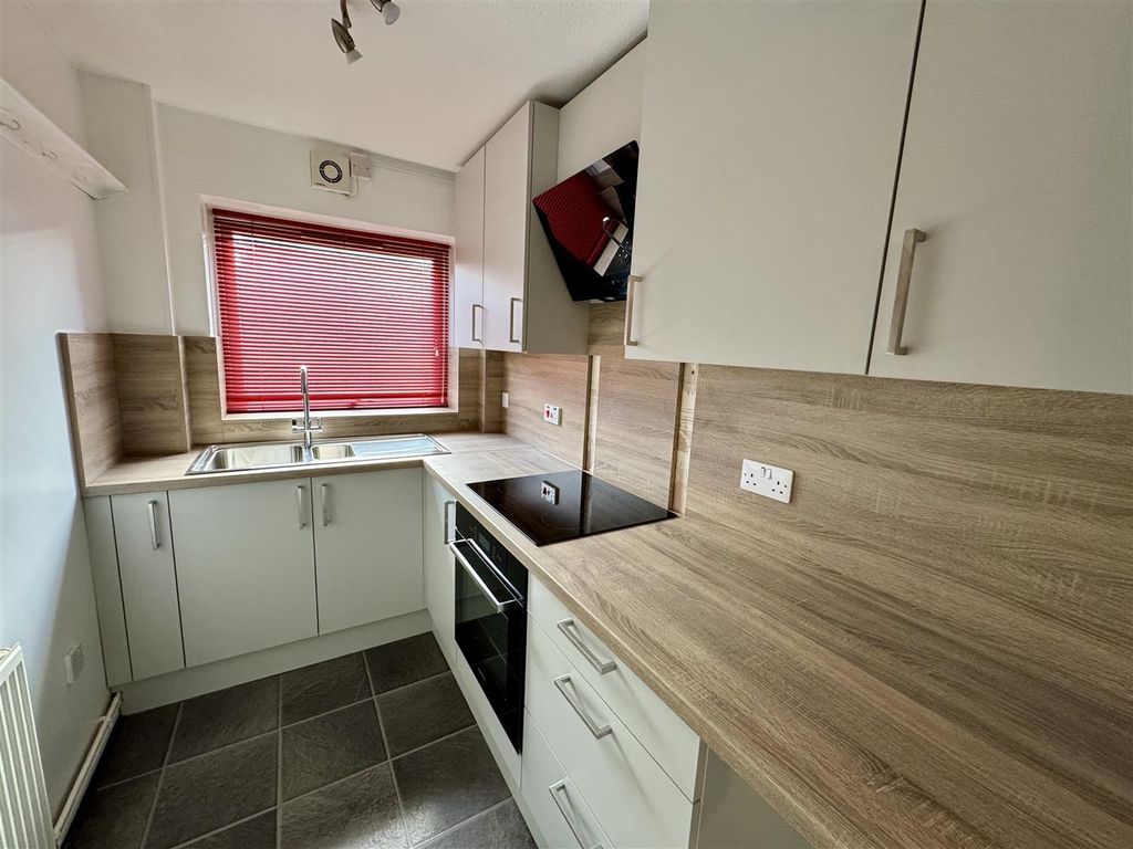 Property photo 2 of 8 Img_6994.Jpeg