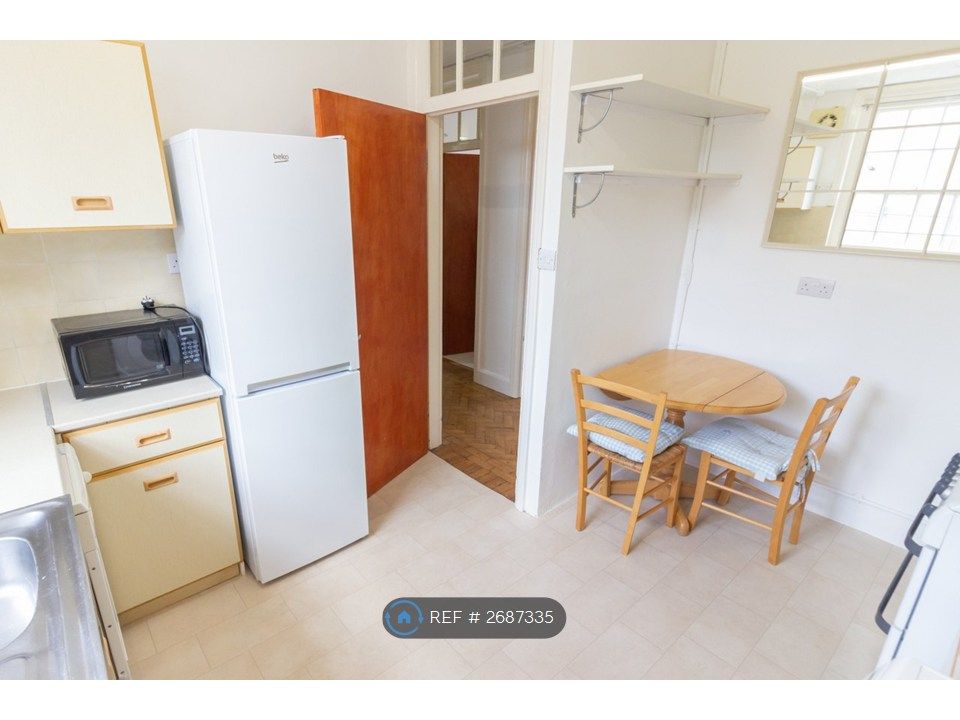 Property photo 3 of 18 Kitchen - 3