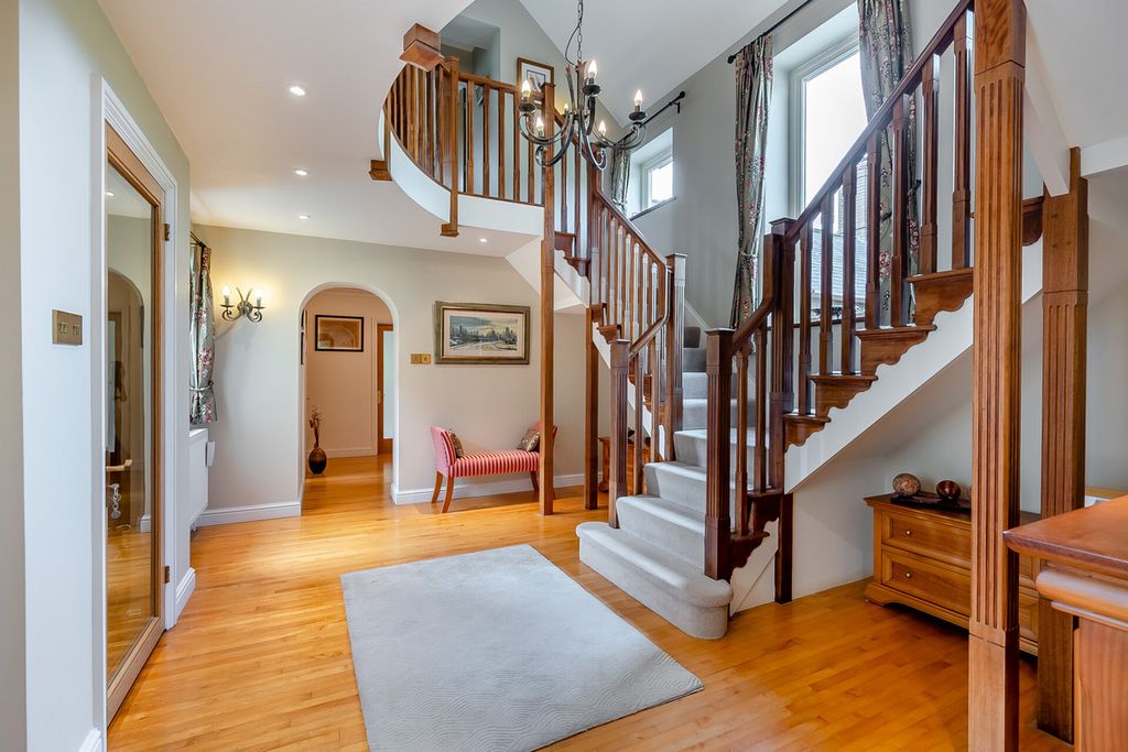 Additional image 8 of 5 bed detached house for saleHigh Street South, Tiffield, Towcester Northamptonshire NN12