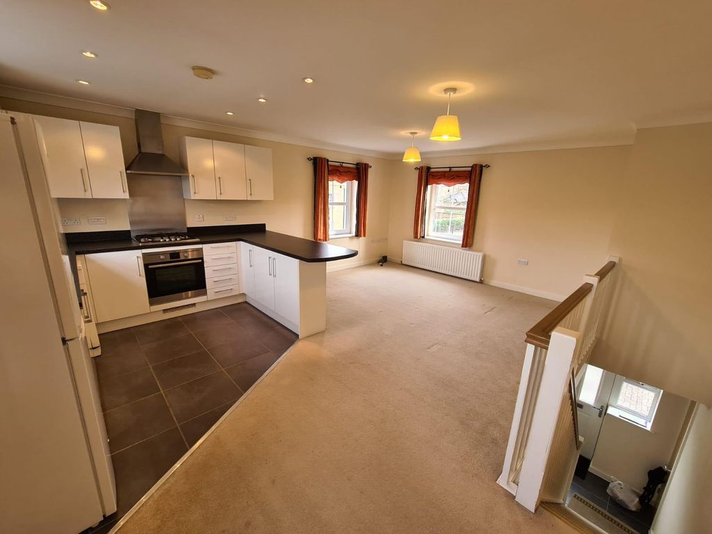 Property photo 2 of 7 Image