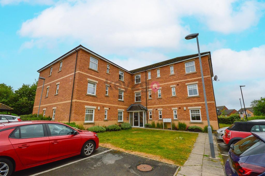 Property photo 1 of 14 3.Jpeg