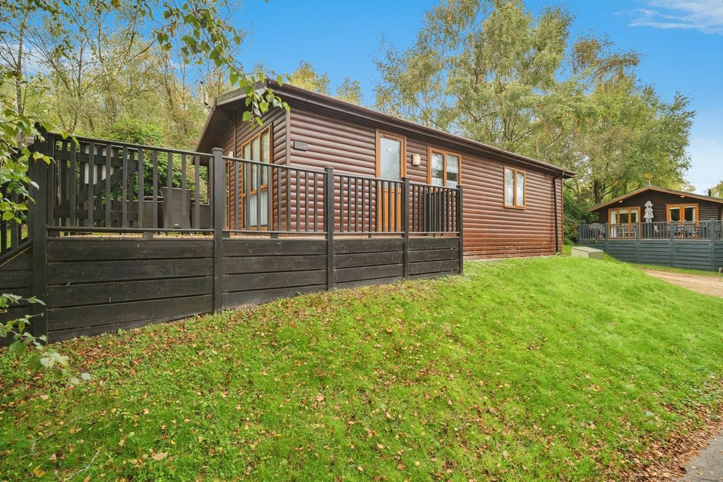 Property photo 1 of 17 Photo