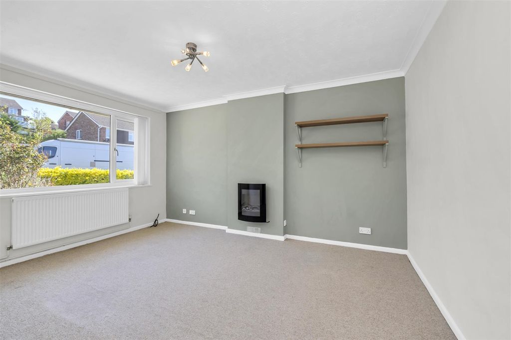 Property photo 3 of 18 Dcp_8596.Jpg