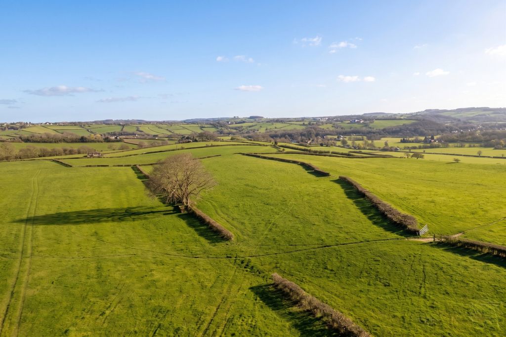 Property photo 3 of 6 Land - Lot 2B