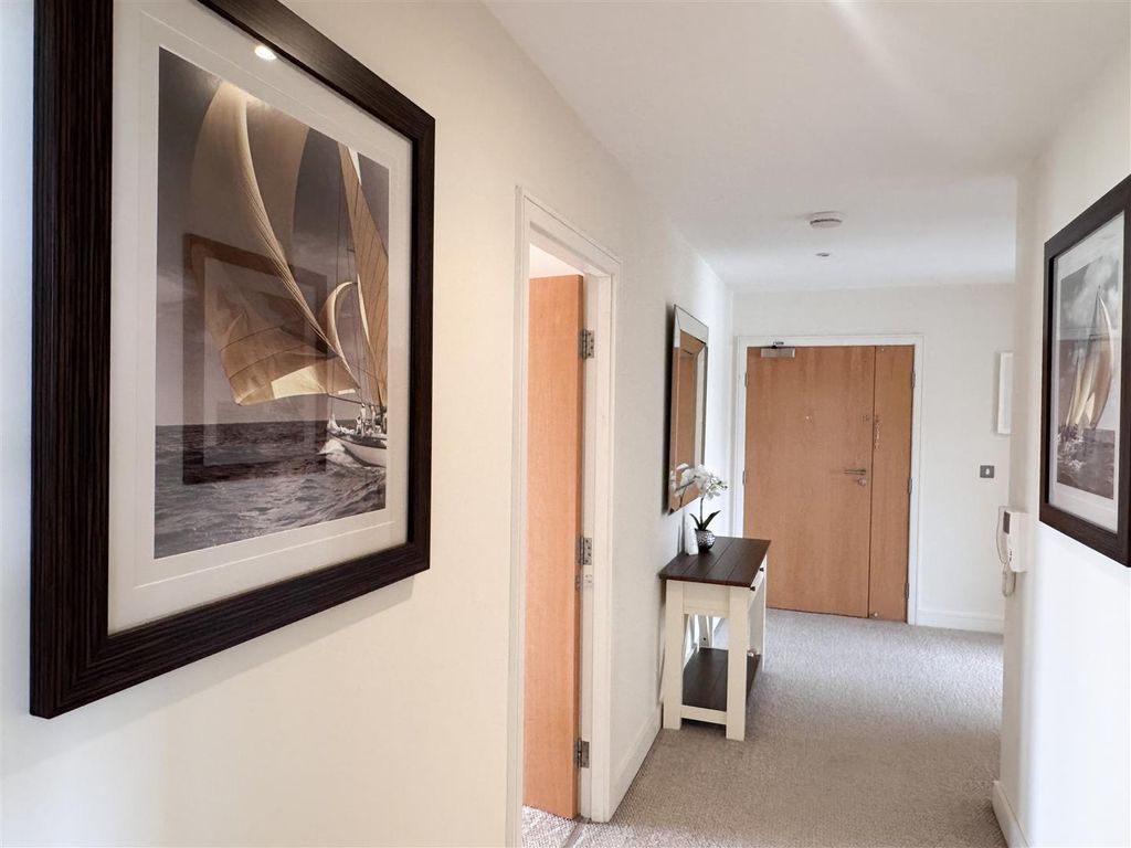 Additional image 15 of 3 bed flat for saleMidway Quay, Eastbourne BN23