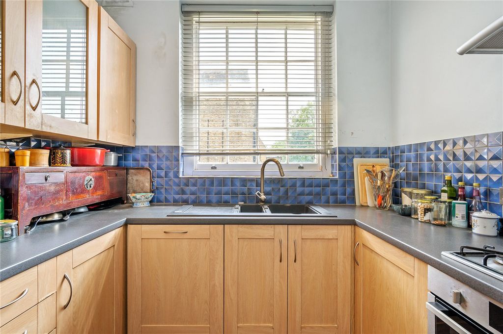 Property photo 2 of 13 Kitchen