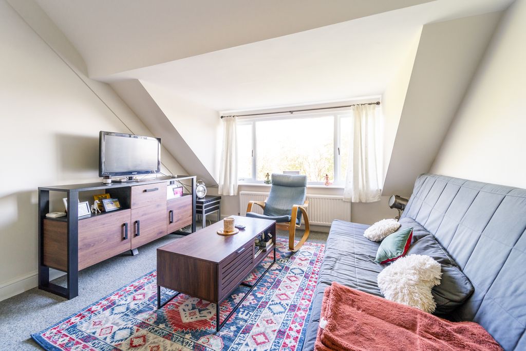 Property photo 2 of 11 Ndb05622