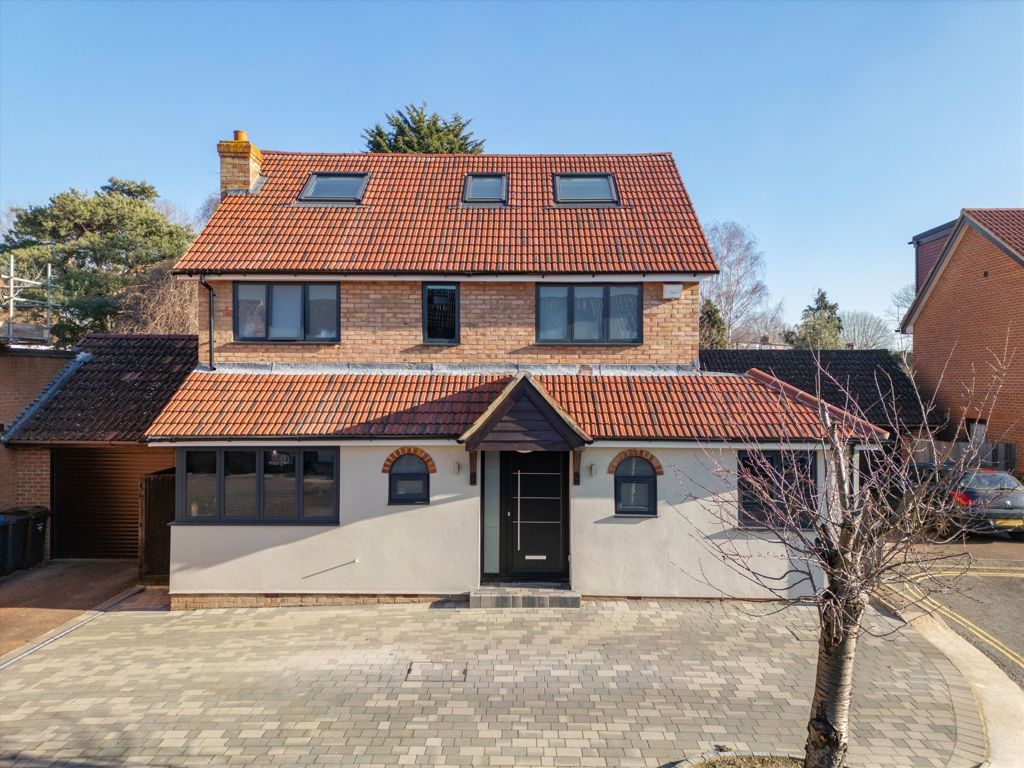 Property photo 1 of 8