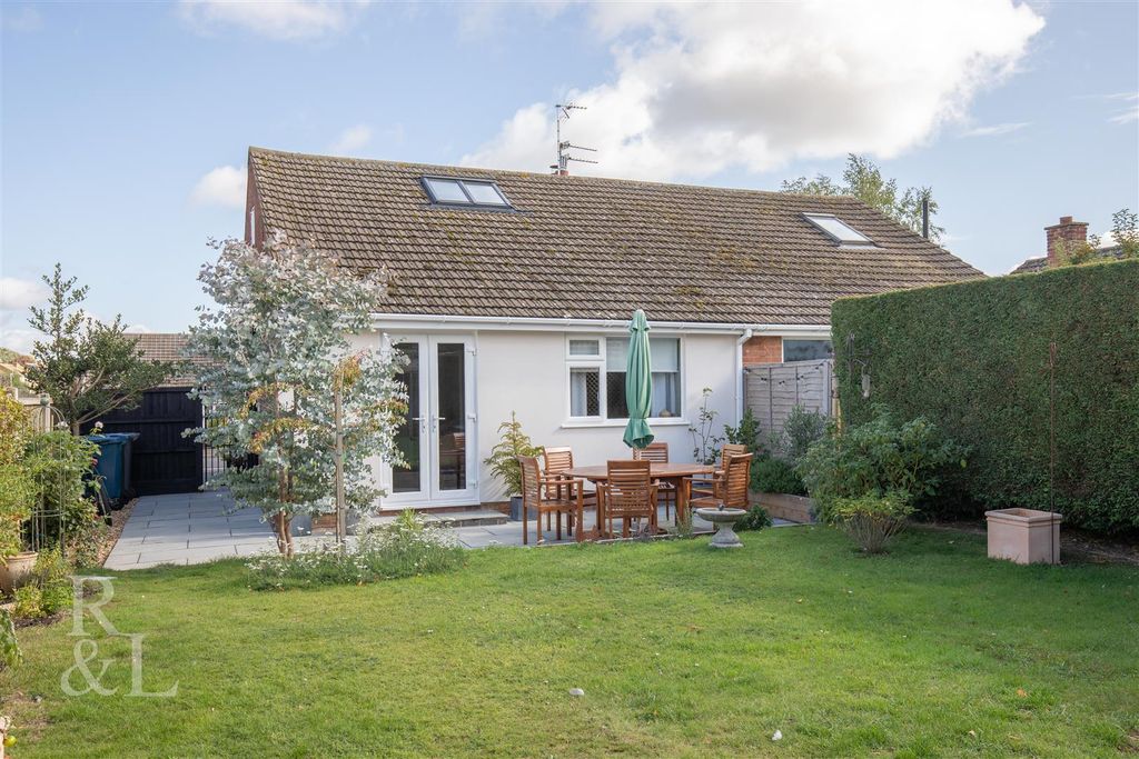 Property photo 1 of 18 Beech Avenue- (5).Jpg