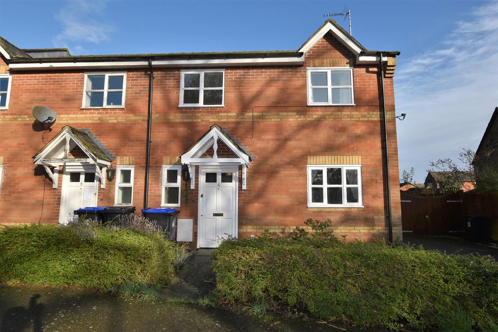 Property photo 1 of 8