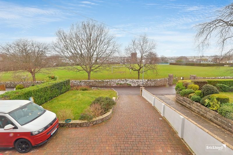 Property photo 2 of 20 Photo 19