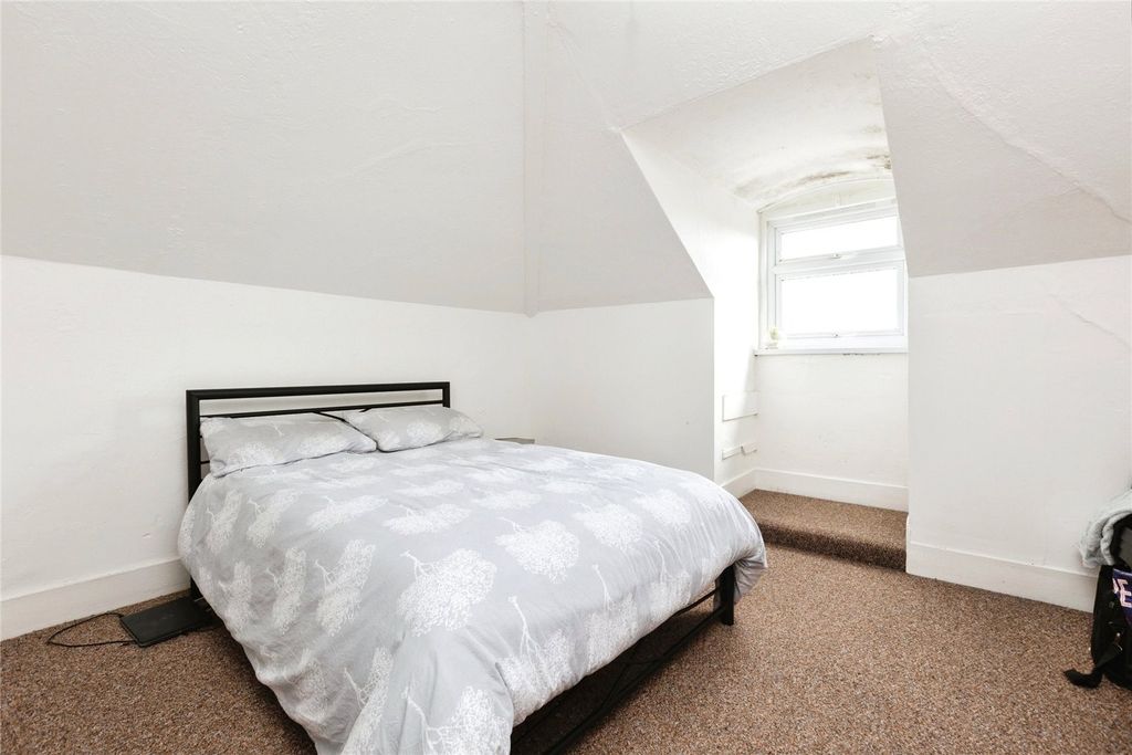 Property photo 3 of 10 Picture No. 15