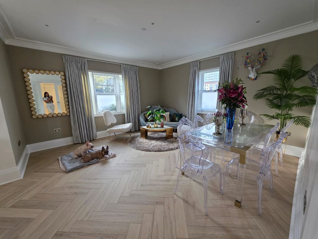 Property photo 2 of 29 Img-20251113-Wa0002