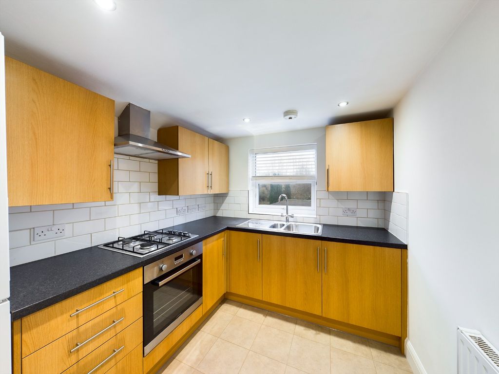 Property photo 1 of 7 1172030