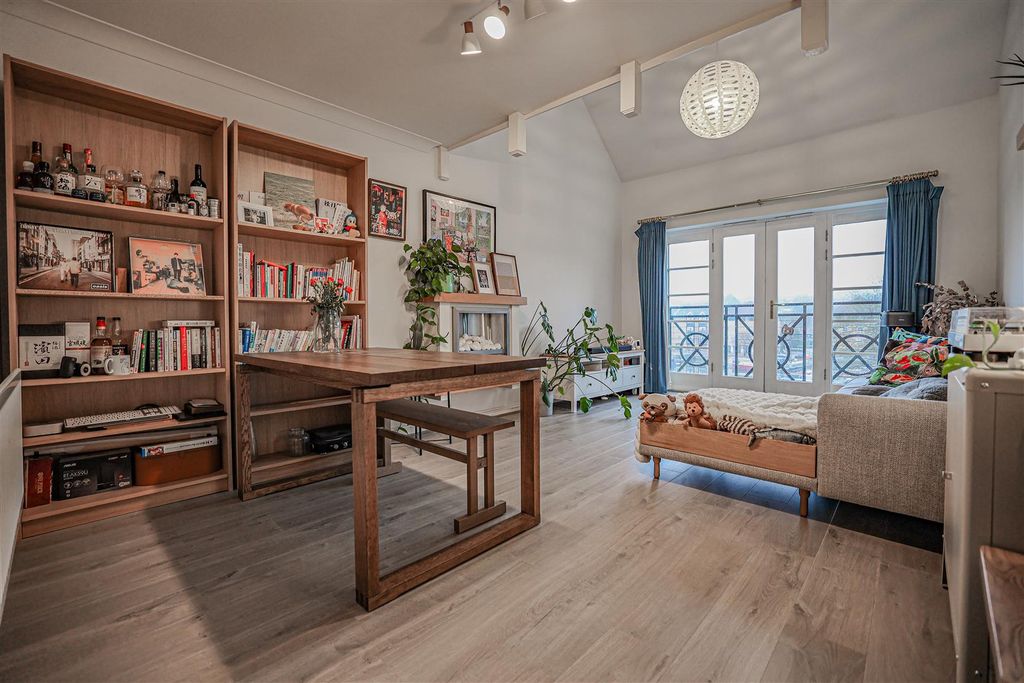 Property photo 2 of 29 980A0868.Jpg