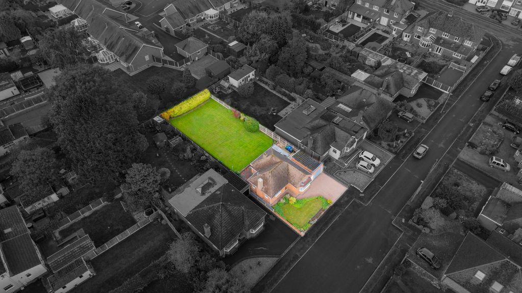 Property photo 1 of 37