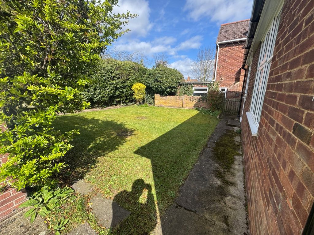 Property photo 2 of 4