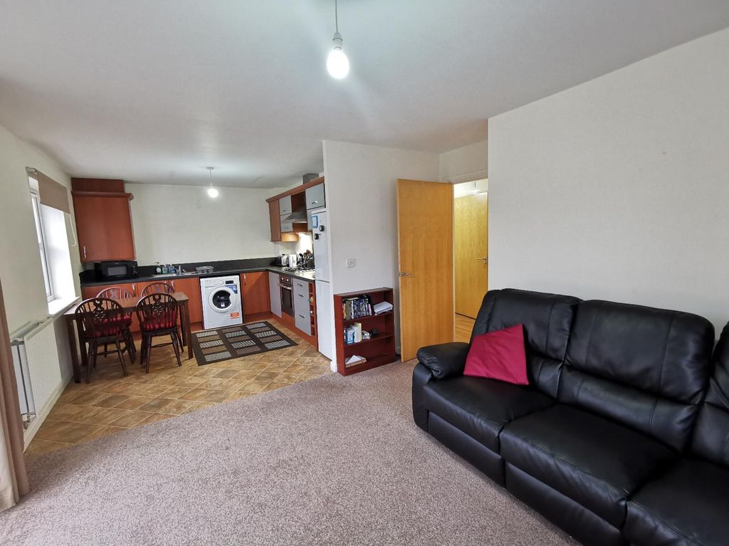 Property photo 3 of 9 0 General