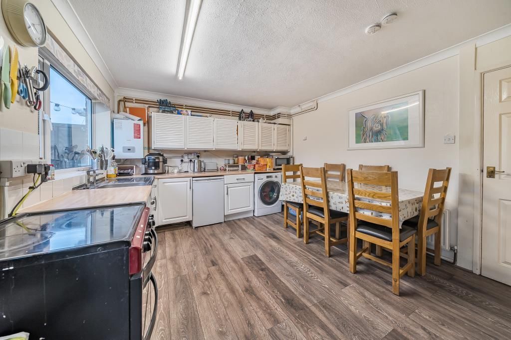 Property photo 3 of 22 Kitchen/Dining Area