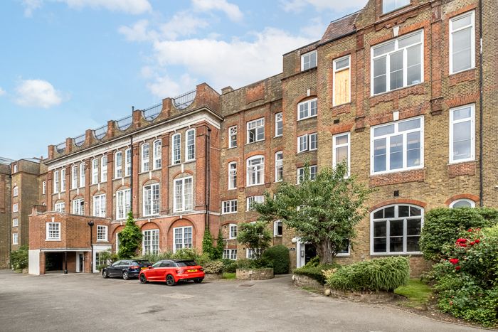 Property photo 1 of 25