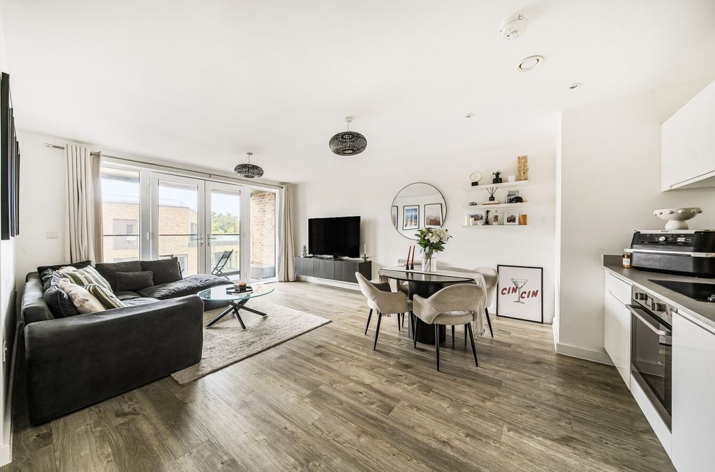 Property photo 2 of 18 Picture 2