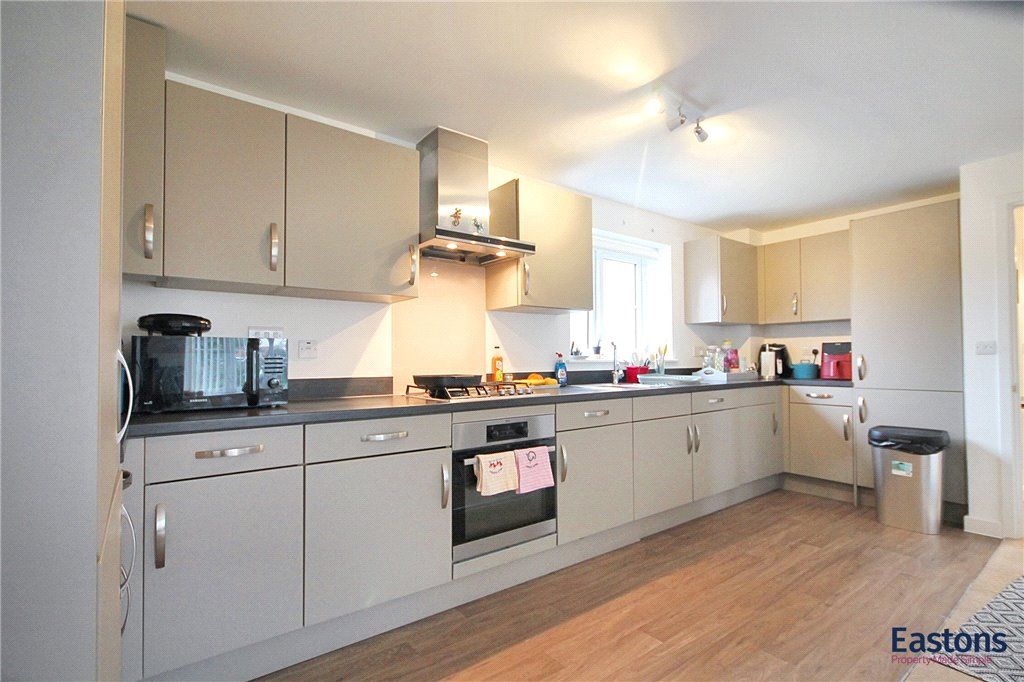 Property photo 2 of 25 Picture No. 16