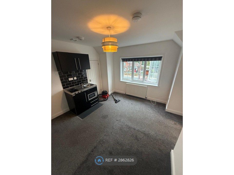 Property photo 3 of 6 Room 1