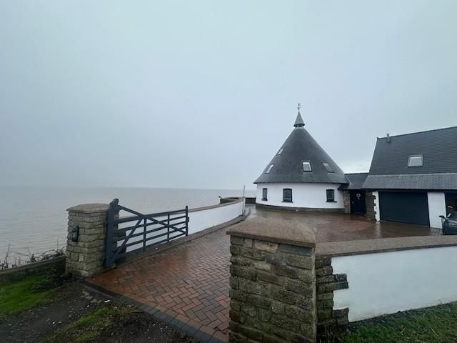 Property photo 1 of 22 Front.Jpg