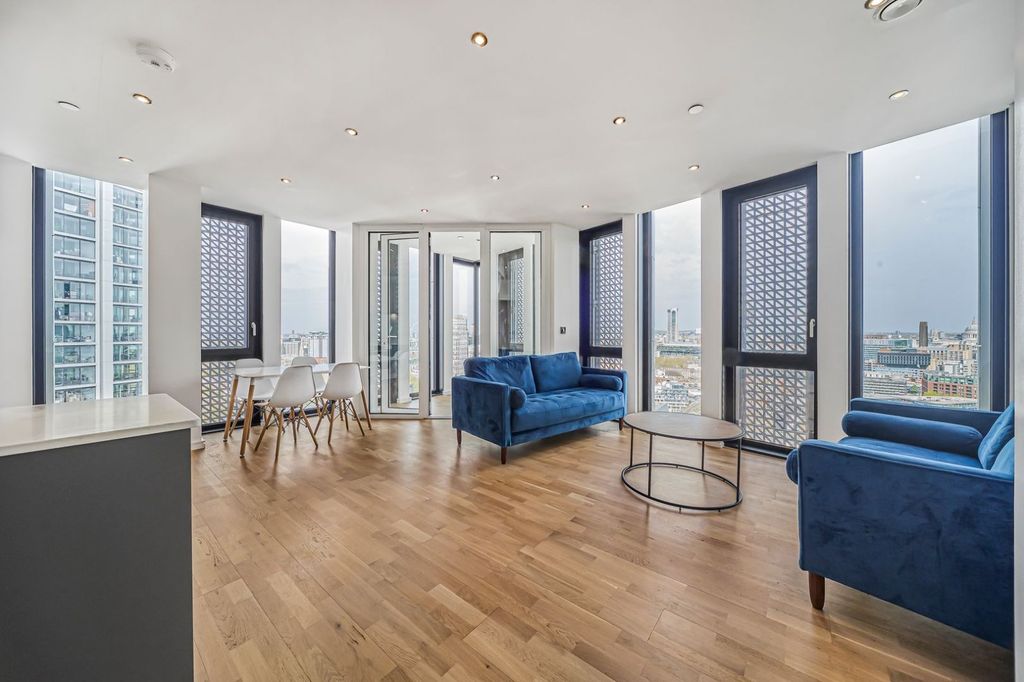 Property photo 1 of 17 Picture No. 13