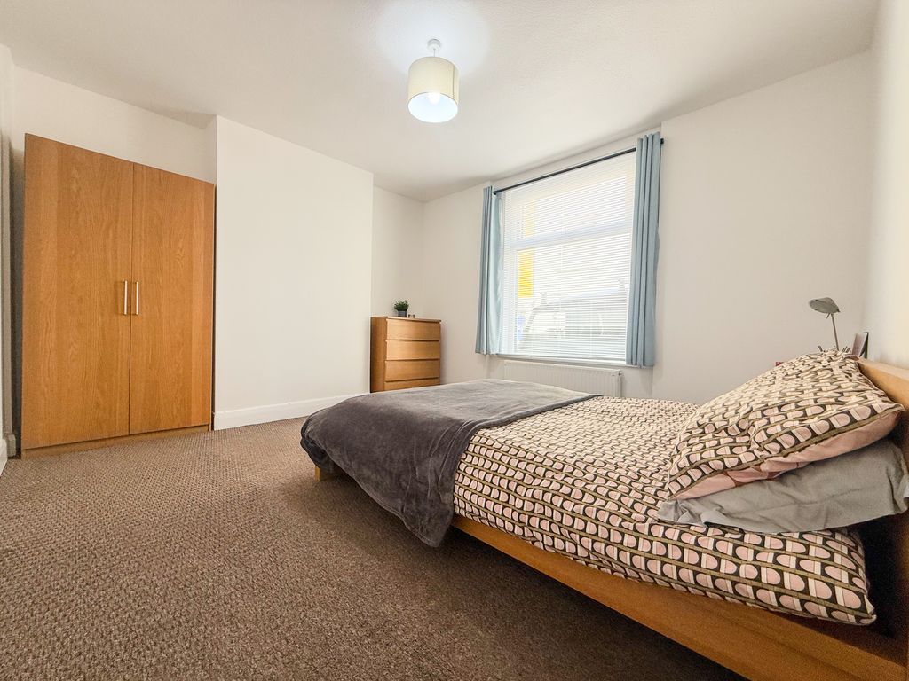 Property photo 1 of 5 Room 1