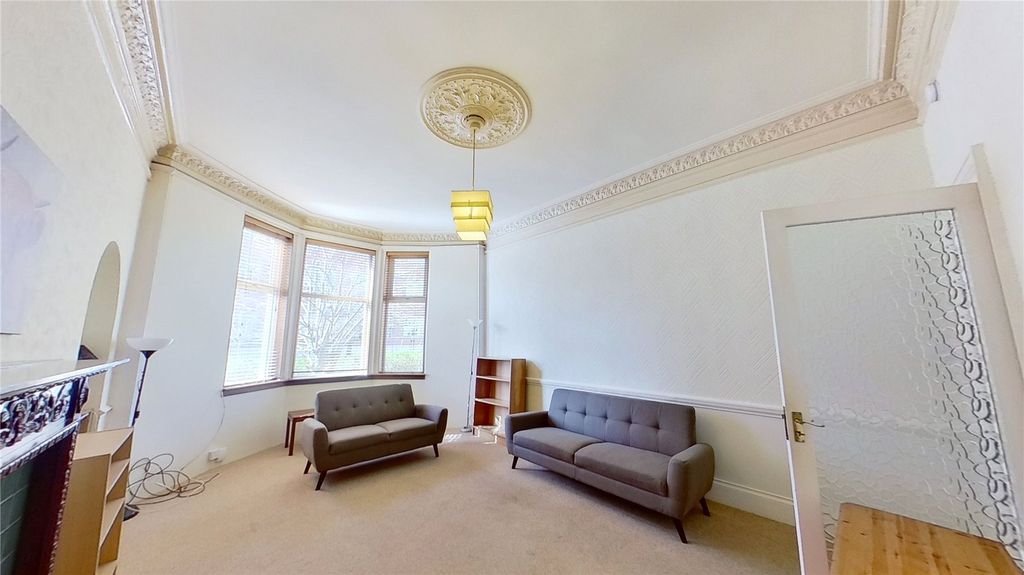 Property photo 3 of 10 Picture No. 28