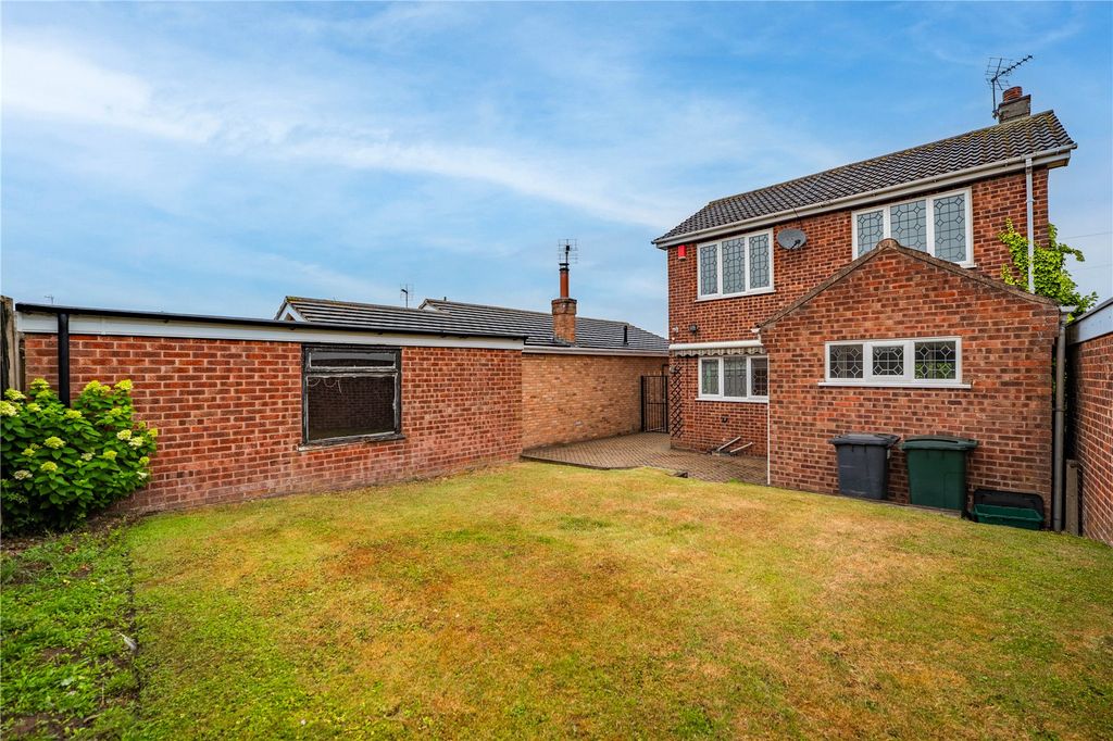 Property photo 2 of 21 Picture No. 25