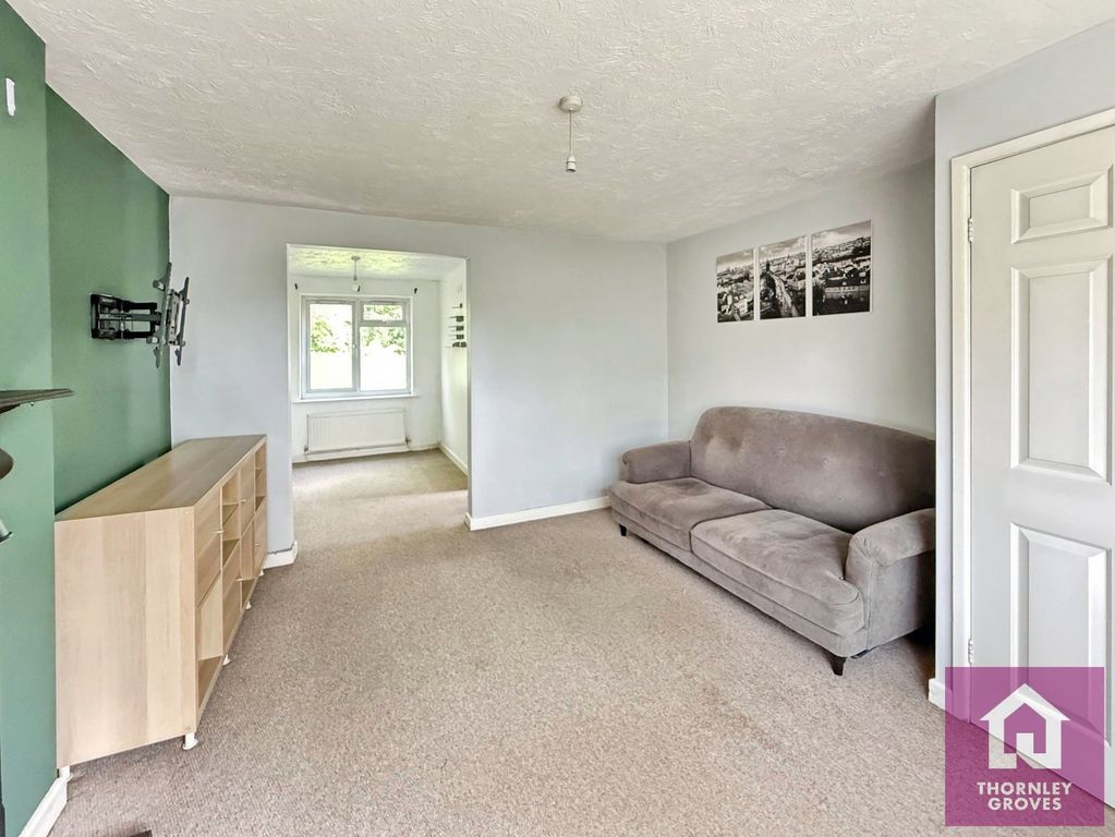 Property photo 2 of 13 Picture No. 12