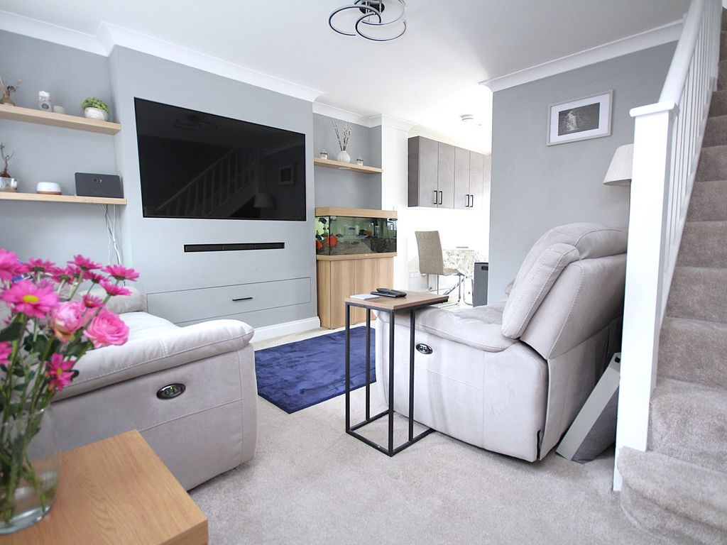 Property photo 3 of 24